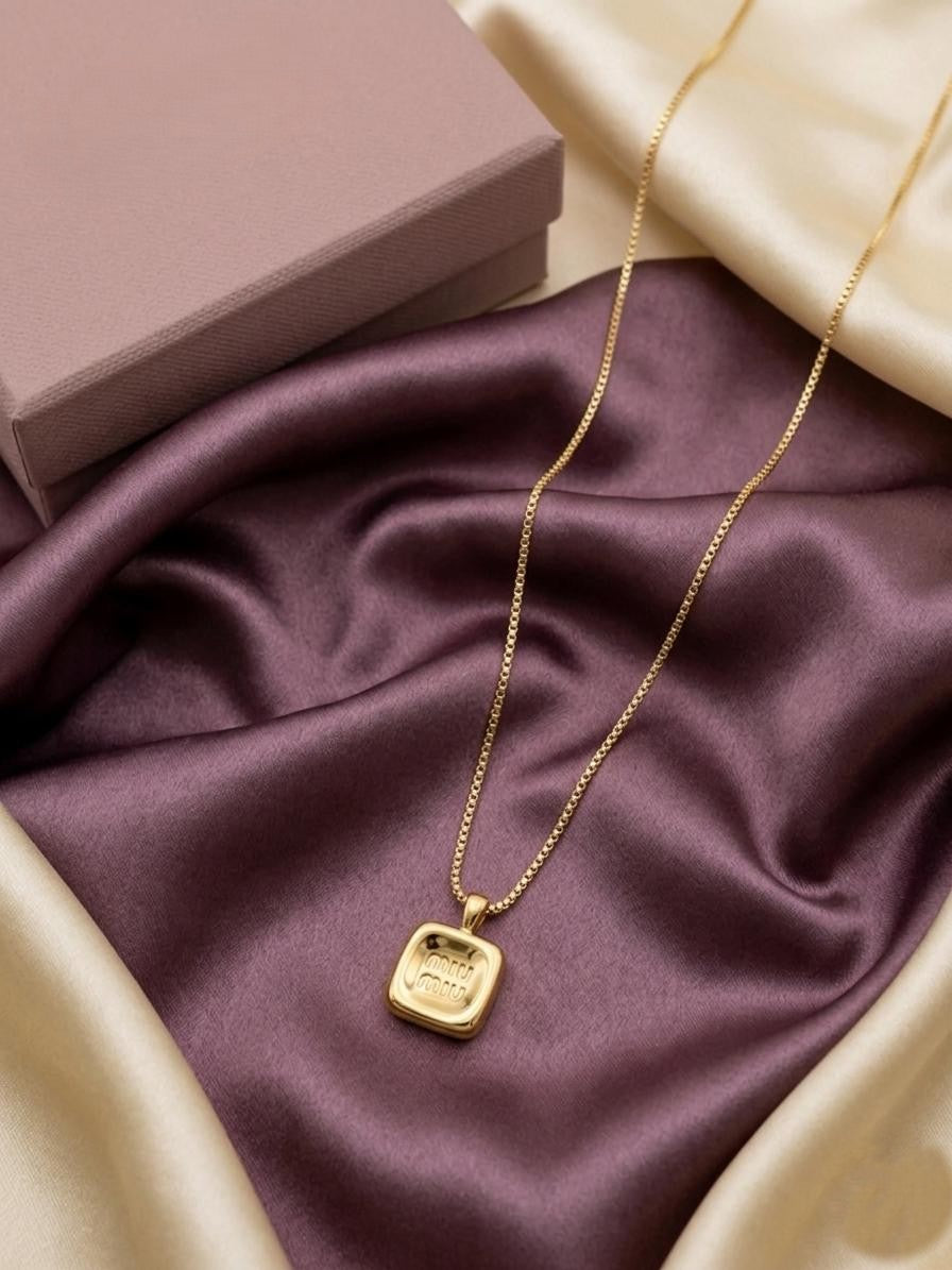 Anti Tarnish Chain with Pendant