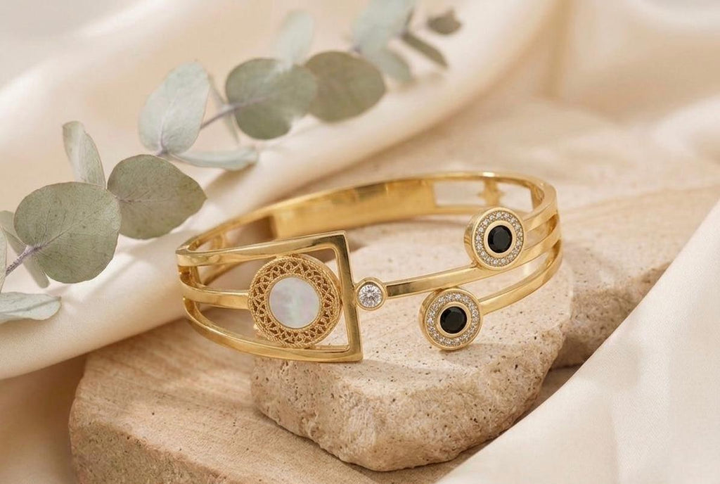 White And Black Stone Anti Tarnish Bracelet