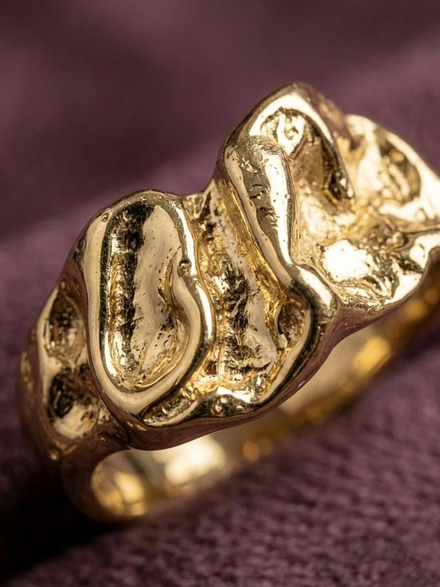 Funky Design Anti Tarnish Gold Ring