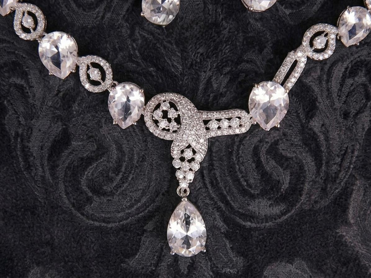 AD White Stone Jewellery Set